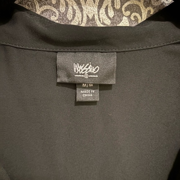 Mossimo Medium Black Sleeveless Women’s button up Top - Picture 2 of 3